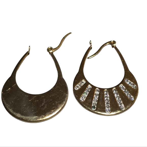 Vintage Gold Tone with Bling Dangle Earrings - Picture 2 of 3